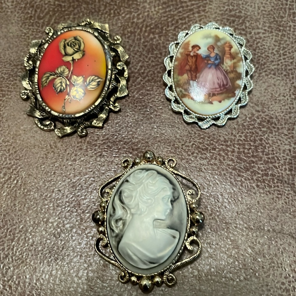 3 Vintage Cameo Style Broaches